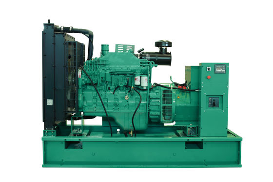 Generator tahan hujan dengan output daya 100KW untuk pasokan listrik tanpa henti