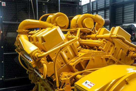 Generator Diesel Industri 500-1000KW dengan Emisi Rendah dan Perlindungan Lingkungan